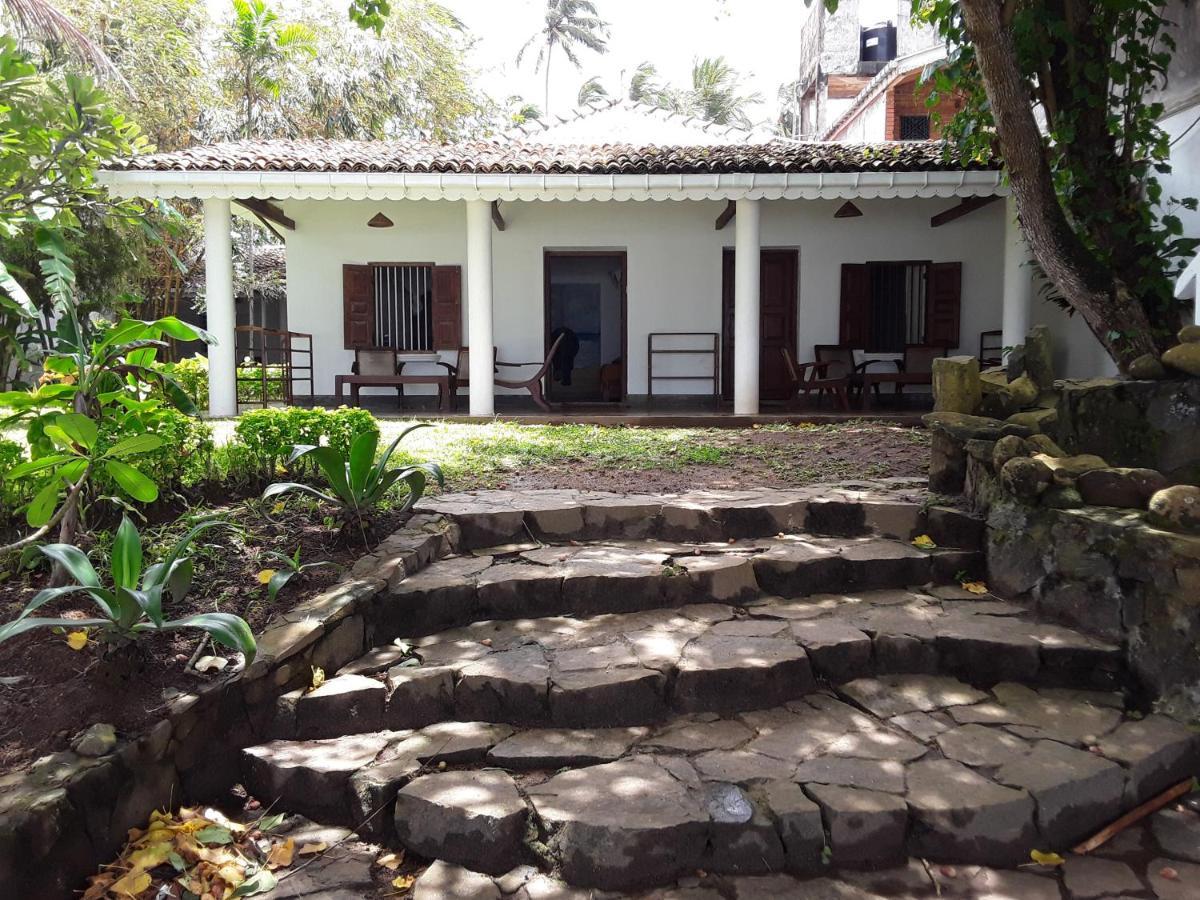 Palm Villa Mirissa Hotel&Spa Bagian luar foto